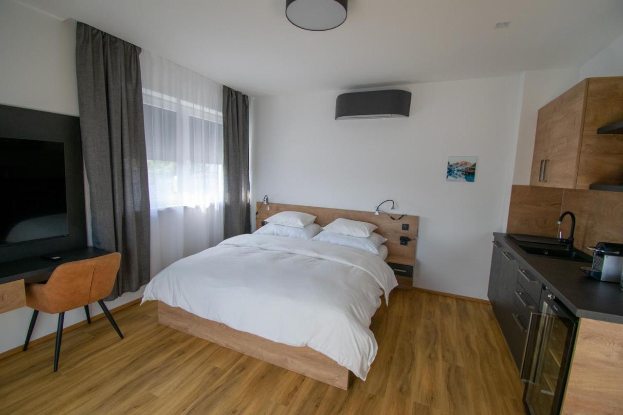 Smart Rooms Wels Exterior foto